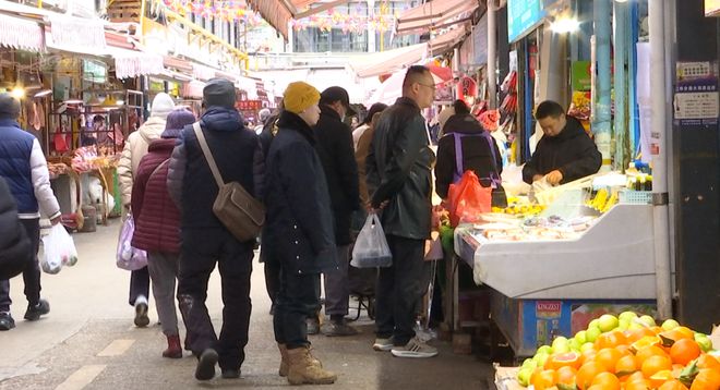 融融！这些御寒姿势总有一款适合你PG麻将胡了2模拟器热腾腾、暖(图11)