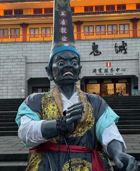 的四川省严格意义上不算完整的四川省？PG麻将胡了2川渝为何分家？失去重庆(图3)