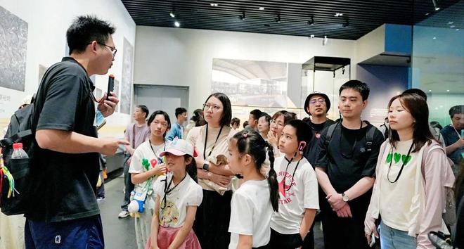 堆+建川博物馆熊猫基地VIP义工体验麻将胡了2模拟器熊猫亲子研学丨三星(图9)